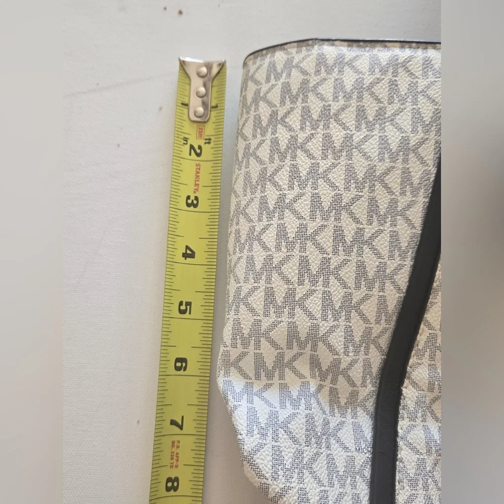 Michael Kors Jet Set MK Signature Vanilla Tote Bag Black Trim Shoulder Bag - Picture 6 of 15